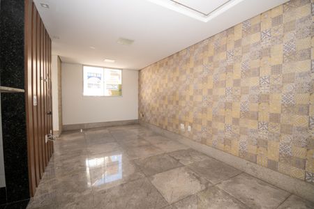 Casa de Condomínio para alugar com 3 quartos, 130m² em Cabral, Contagem