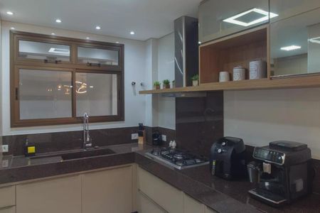 Apartamento à venda com 180m², 3 quartos e 3 vagasFoto 13