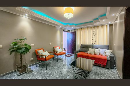 Casa à venda com 250m², 5 quartos e 3 vagasSala