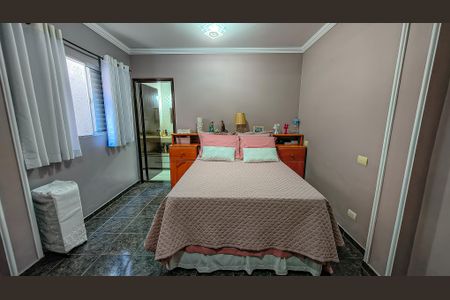 Casa à venda com 250m², 5 quartos e 3 vagasSuíte