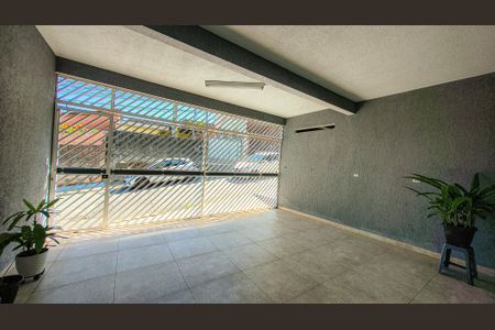 Casa à venda com 250m², 5 quartos e 3 vagasGaragem