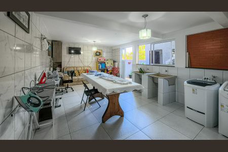 Casa à venda com 250m², 5 quartos e 3 vagasÁrea de Serviço