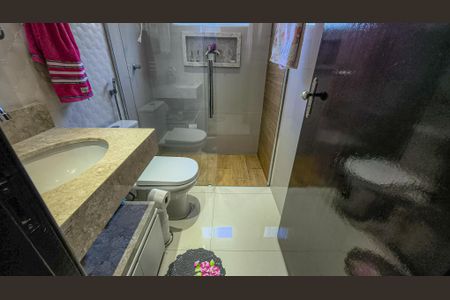 Casa à venda com 250m², 5 quartos e 3 vagasBanheiro
