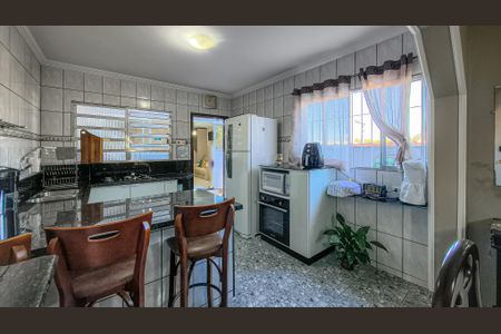 Casa à venda com 250m², 5 quartos e 3 vagasCozinha
