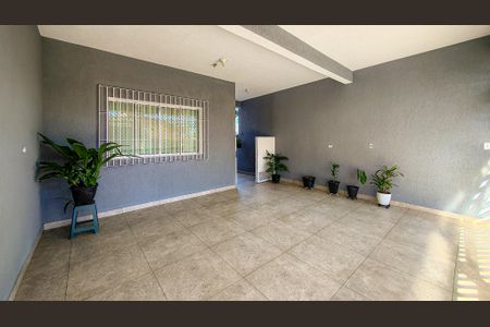 Casa à venda com 250m², 5 quartos e 3 vagasGaragem