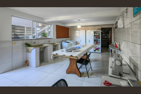 Casa à venda com 250m², 5 quartos e 3 vagasÁrea de Serviço