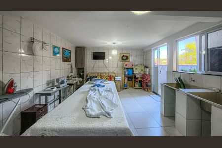 Casa à venda com 250m², 5 quartos e 3 vagasÁrea de Serviço