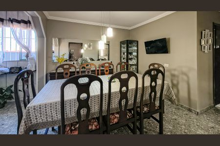 Casa à venda com 250m², 5 quartos e 3 vagasCopa
