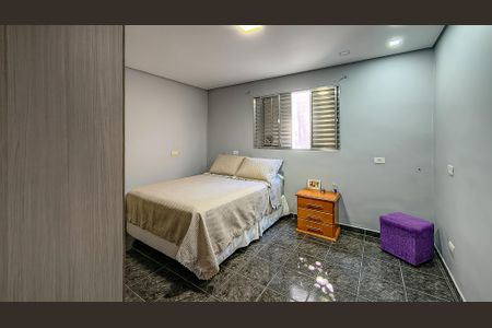 Casa à venda com 250m², 5 quartos e 3 vagasQuarto 2