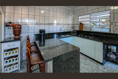 Casa à venda com 250m², 5 quartos e 3 vagasCozinha