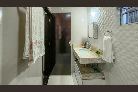 Casa à venda com 250m², 5 quartos e 3 vagasBanheiro da Suíte