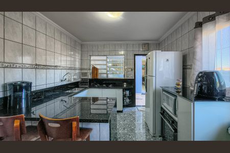 Casa à venda com 250m², 5 quartos e 3 vagasCozinha