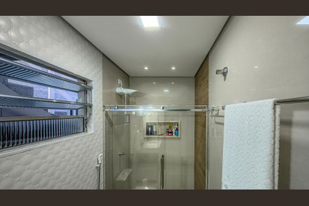 Casa à venda com 250m², 5 quartos e 3 vagasBanheiro da Suíte