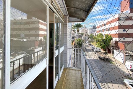 Apartamento à venda com 97m², 3 quartos e 1 vaga Apartamento à venda com 97m², 3 quartos e 1 vagaVaranda da Suite