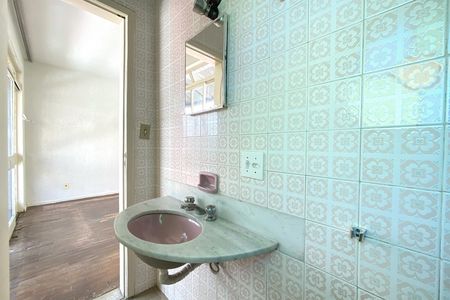 Apartamento à venda com 97m², 3 quartos e 1 vaga Apartamento à venda com 97m², 3 quartos e 1 vagaBanheiro da Suíte