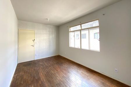 Apartamento à venda com 97m², 3 quartos e 1 vaga Apartamento à venda com 97m², 3 quartos e 1 vagaSala