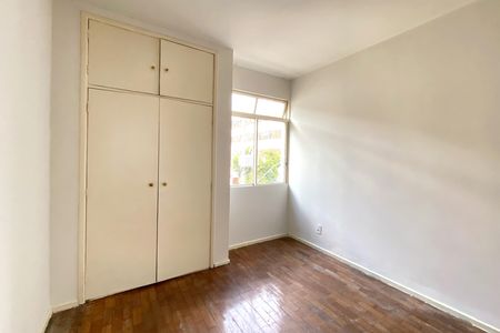 Apartamento à venda com 97m², 3 quartos e 1 vaga Apartamento à venda com 97m², 3 quartos e 1 vagaQuarto 2