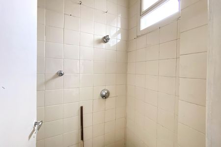 Apartamento à venda com 97m², 3 quartos e 1 vaga Apartamento à venda com 97m², 3 quartos e 1 vagaBanheiro de serviço