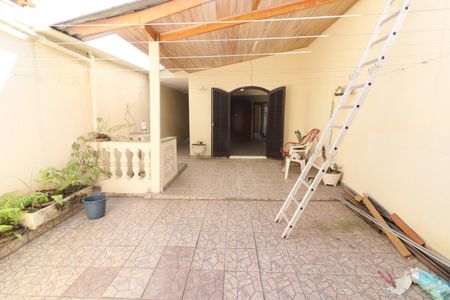 Casa para alugar com 199m², 2 quartos e 2 vagasÁrea de Serviço