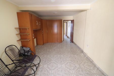 Casa para alugar com 199m², 2 quartos e 2 vagasQuarto 2
