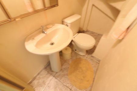 Casa para alugar com 199m², 2 quartos e 2 vagasLavabo