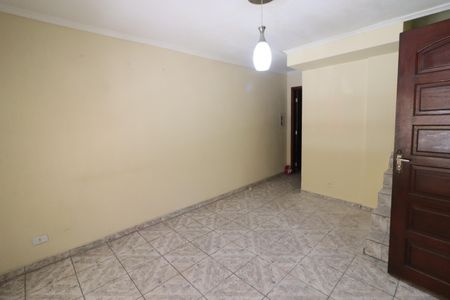 Casa para alugar com 199m², 2 quartos e 2 vagasSala