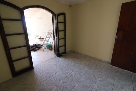 Quarto 1 de casa para alugar com 2 quartos, 199m² em Cidade das Flores, Osasco