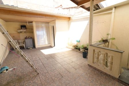 Casa para alugar com 199m², 2 quartos e 2 vagasÁrea de Serviço