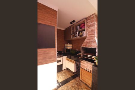 Casa para alugar com 280m², 5 quartos e 4 vagasÁrea comum - Churrasqueira