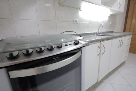 Apartamento à venda com 94m², 2 quartos e 2 vagasCozinha