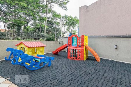 Apartamento à venda com 94m², 2 quartos e 2 vagas Apartamento à venda com 94m², 2 quartos e 2 vagasÁrea comum - Playground
