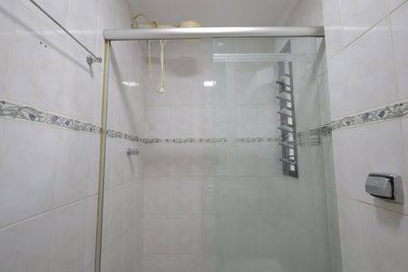 Apartamento à venda com 94m², 2 quartos e 2 vagasBanheiro