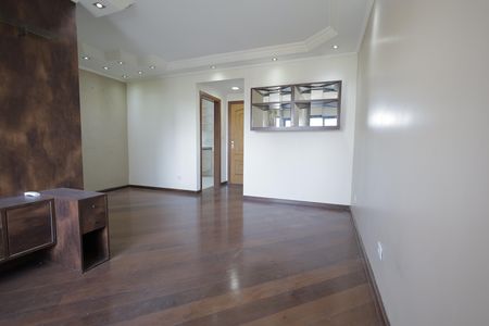 Apartamento à venda com 94m², 2 quartos e 2 vagasSala