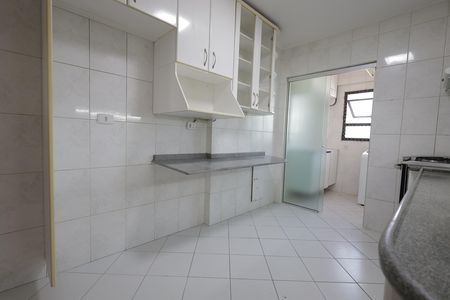 Apartamento à venda com 94m², 2 quartos e 2 vagasCozinha