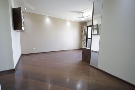 Apartamento à venda com 94m², 2 quartos e 2 vagasSala