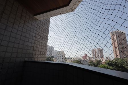Apartamento à venda com 94m², 2 quartos e 2 vagasSacada Quarto Suíte