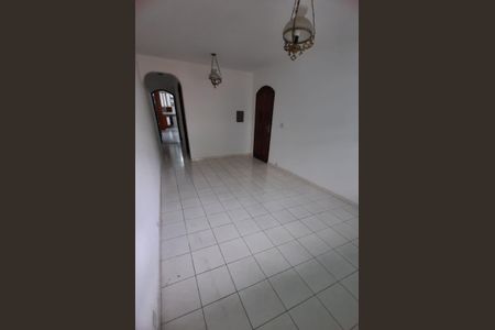 Casa à venda com 278m², 3 quartos e 4 vagas Casa à venda com 278m², 3 quartos e 4 vagasSala