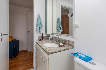 Apartamento à venda com 65m², 2 quartos e 1 vagaBanheiro da Suíte