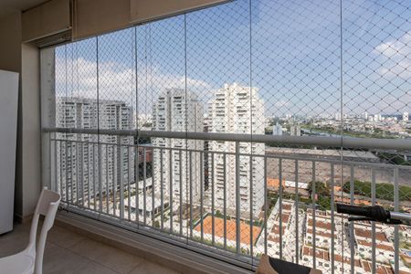 Apartamento à venda com 65m², 2 quartos e 1 vagaVaranda