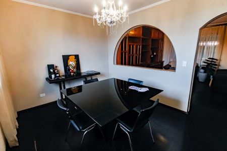 Casa à venda com 180m², 3 quartos e 2 vagas Casa à venda com 180m², 3 quartos e 2 vagasSala 3 - Jantar