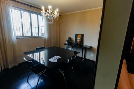 Casa à venda com 180m², 3 quartos e 2 vagas Casa à venda com 180m², 3 quartos e 2 vagasSala 3 - Jantar