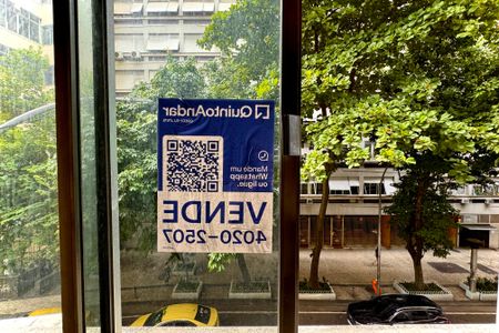 Apartamento para alugar com 128m², 3 quartos e sem vaga