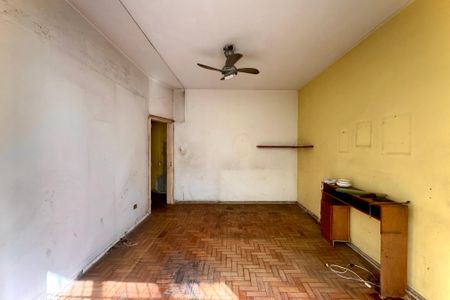 Apartamento para alugar com 128m², 3 quartos e sem vaga