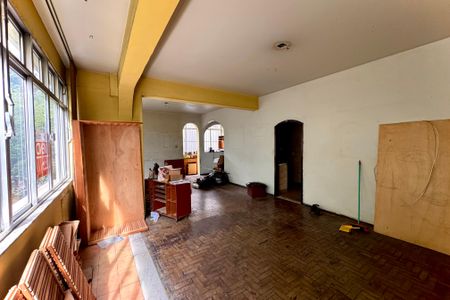 Apartamento para alugar com 128m², 3 quartos e sem vaga