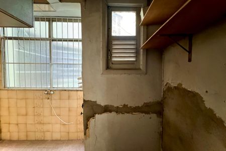 Apartamento para alugar com 128m², 3 quartos e sem vaga