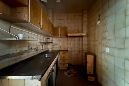 Apartamento para alugar com 128m², 3 quartos e sem vaga