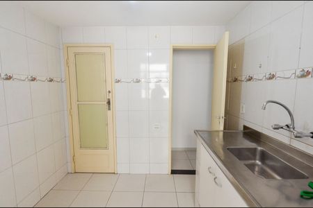Apartamento à venda com 86m², 3 quartos e 1 vagaCozinha