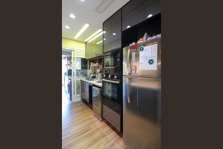 Apartamento para alugar com 96m², 2 quartos e 2 vagas Apartamento para alugar com 96m², 2 quartos e 2 vagasCozinha
