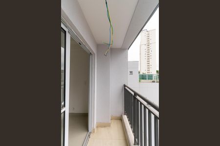 Varanda de kitnet/studio à venda com 1 quarto, 20m² em Vila Ema, São Paulo