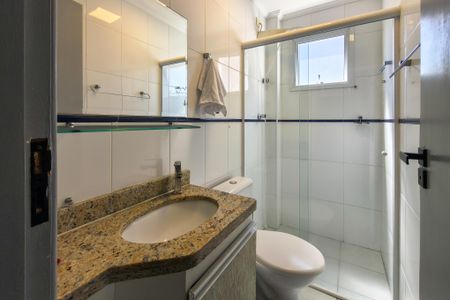 Apartamento para alugar com 55m², 2 quartos e 1 vagaBanheiro 